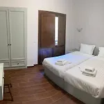 Hotell Via Ferrata Prousos